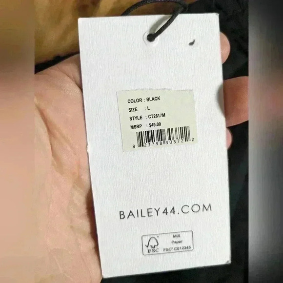 NWT BAILEY 44 CROP top size large Black 100%  Cotton Super cute !! - Picture 3 of 8